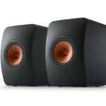Altavoces de estantería KEF LS50 Meta en negro mate, se venden en pares.