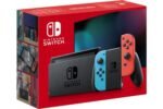 Consola Nintendo Switch negra con mandos Joy-Con derecho de color rojo neón - Imagen 6