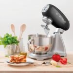 Batidora de pie Smeg SMF02BLEU de 800 W, color negro - Imagen 5