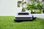 Robot cortacésped inalámbrico Ecovacs Goat A1600 LiDAR Pro, color blanco. - Imagen 7